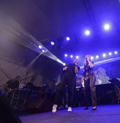 Segunda noite da Romaria de Frei Damião faz sucesso com show da cantora Adriana Arydes