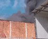Incêndio destrói fábrica de estofados no bairro Canafístula, em Arapiraca