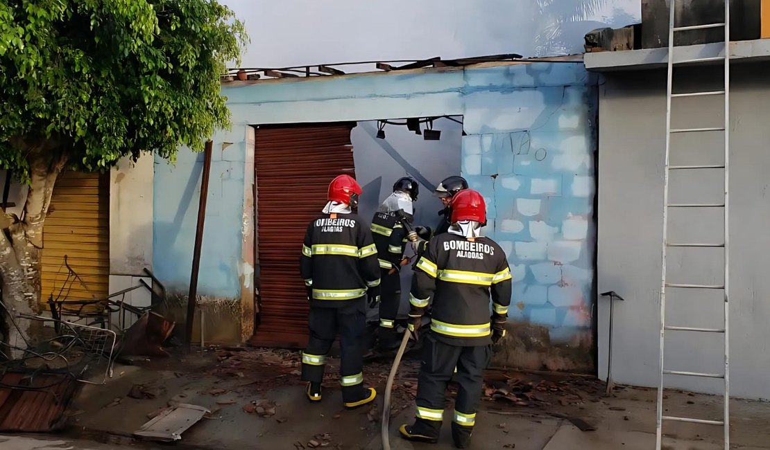 Em um dia, bombeiros combatem oito incêndios na capital e no interior