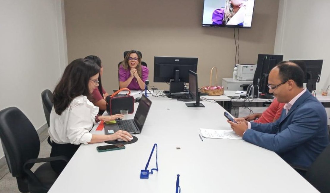 Juizado da Mulher de Arapiraca realiza audiências e ações sociais