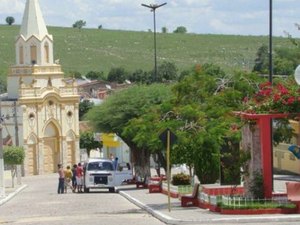 Irmão de vereador mata esposa e comete suicídio