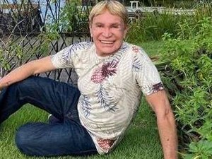 Zezinho Corrêa, vocalista da banda Carrapicho, morre vítima da covid