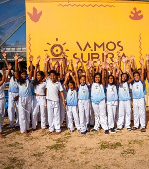 Projeto Arte Capoeira reúne 400 crianças da rede municipal em festival na Pajuçara