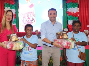 Programa Major Feliz tem especial de Natal com distribuição de cestas e panetones
