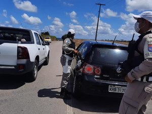 BPRv flagra irregularidades de trânsito na rodovia AL 105