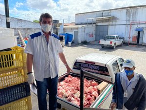 Vigilância Sanitária encontra 700 kg de alimentos estragados em supermercado no Trapiche