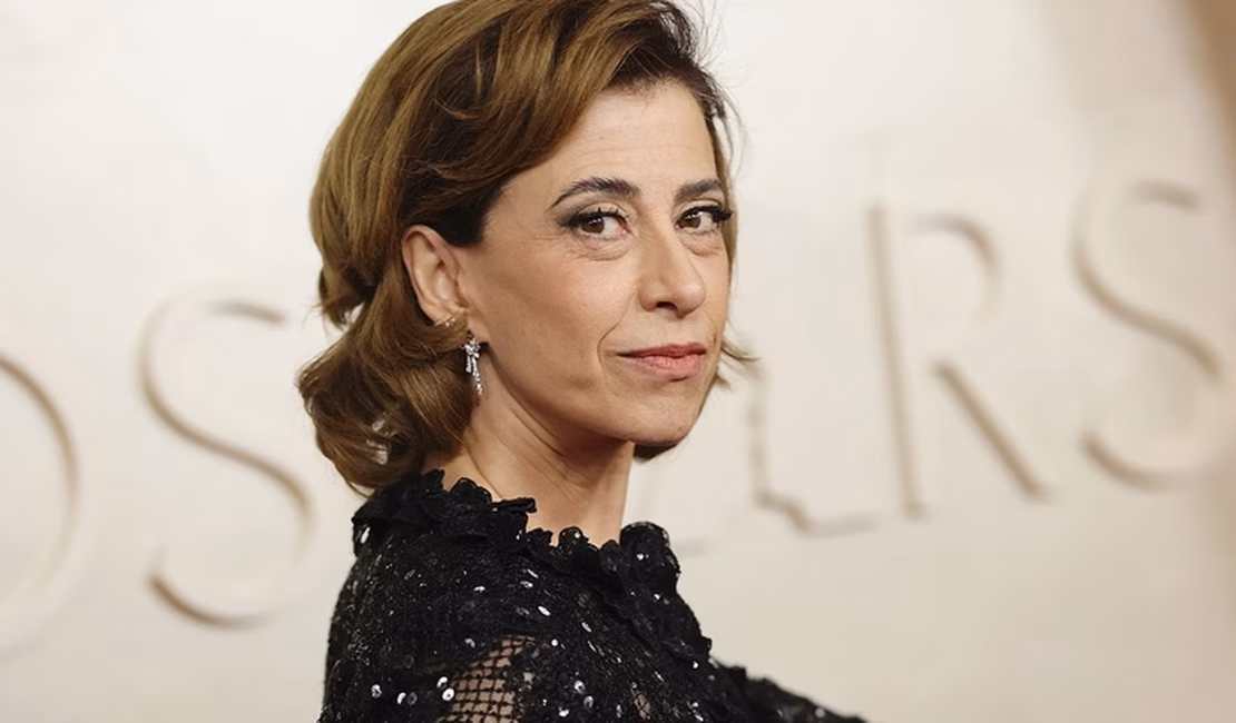 Fernanda Torres é convidada para a equipe de votantes do Oscar