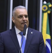 Alfredo Gaspar defende o bolso do cidadão e diz não ao IOF e ao fundão eleitoral