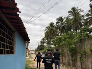 Idoso é preso em Maceió por estuprar menina de seis anos e obrigá-la a assistir vídeos pornográficos