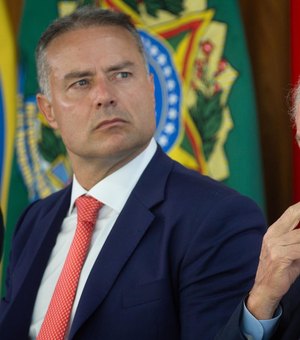 Renan Filho trabalha para reverter impopularidade de Lula de olho na vaga de vice em 2026