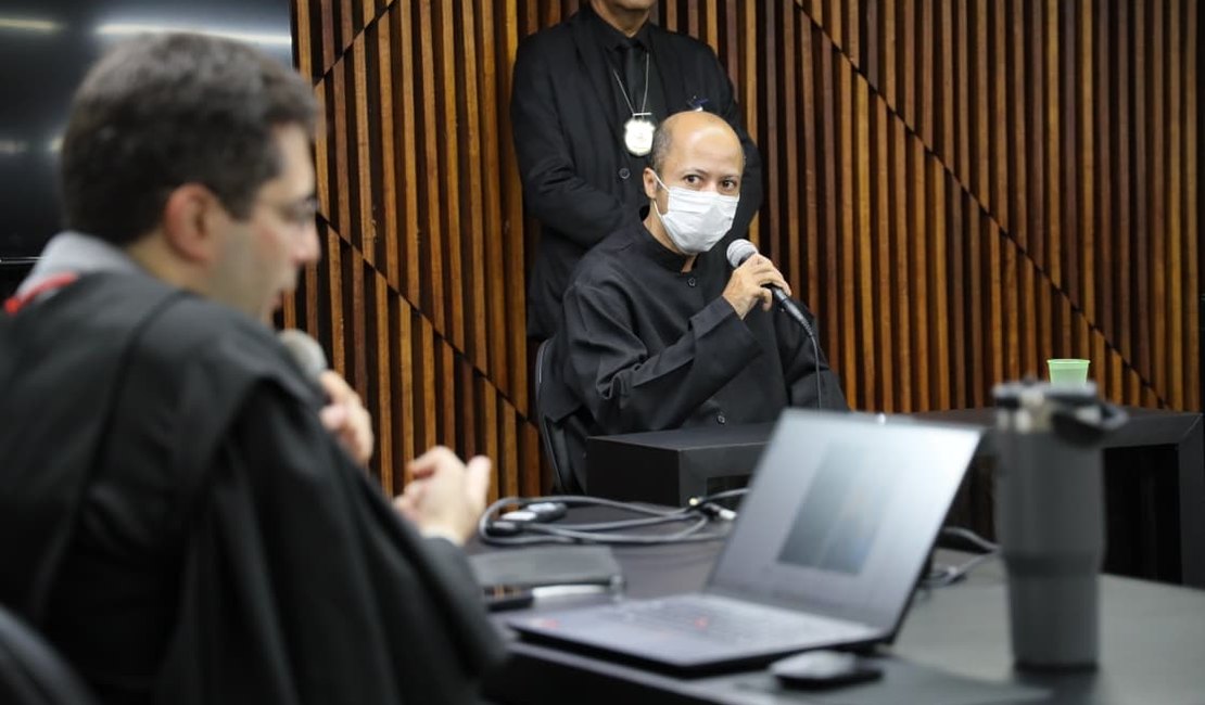 ‘Ele é irrecuperável’, diz promotor ao detalhar frieza e perversidade de Albino em 7º júri