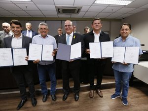 Feira Grande, Igaci, Jequiá da Praia e Tanque D’arca aderem ao Moradia Legal