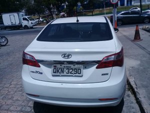 Dupla é presa com maconha e veículo roubado em Marechal Deodoro