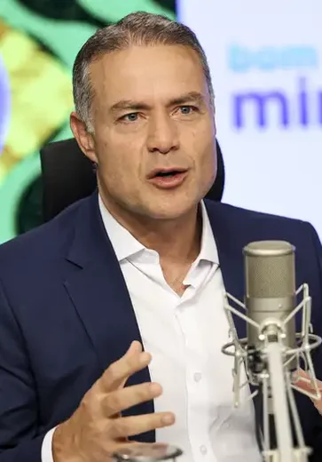 Renan Filho organiza volta a Alagoas para disputar o governo em 2026