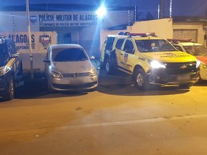 PRF prende homem por receptação e recupera dois veículos roubados em Alagoas