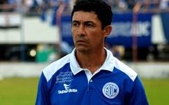 Betinho, técnico Confiança (SE)