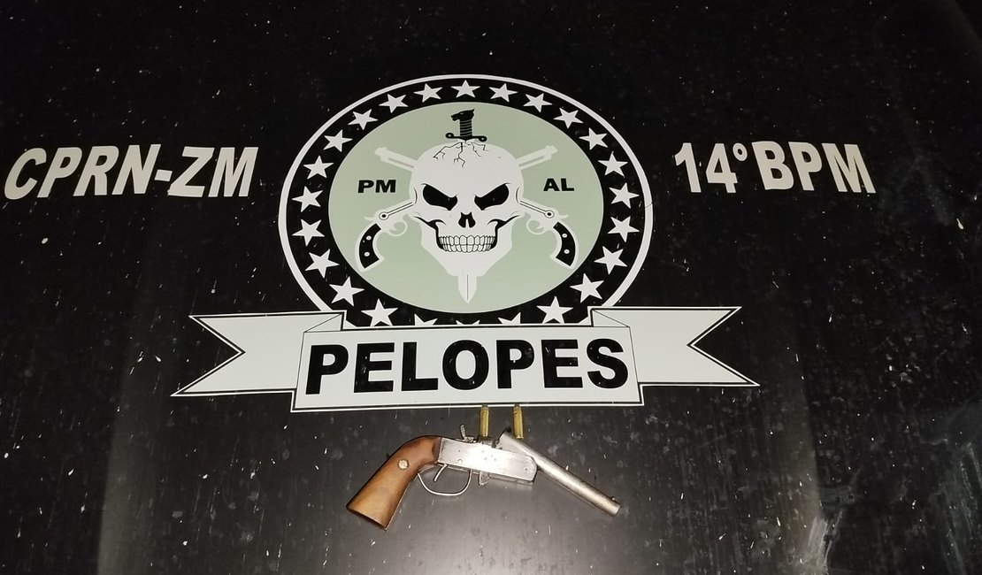 Idoso é preso por posse ilegal de arma de fogo em Flexeiras