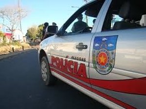 Supermercado é assaltado no bairro Caititus