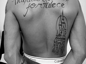 Assaltante procurado é surpreendido e preso dentro de casa, em Maceió