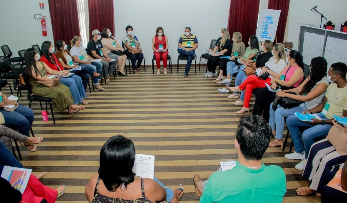 Penedo sedia oficina regional sobre assistência para pessoas com obesidade