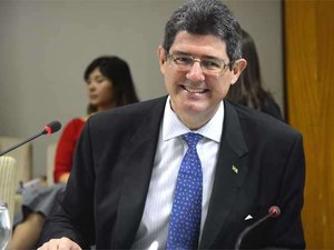 Presidente do BNDES pede demissão