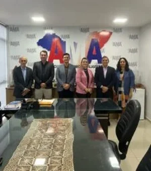 AMA e Receita Federal alinham ações para implantação da Nota Fiscal de Serviços Eletrônica nos municípios alagoanos