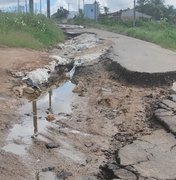 [Vídeo] Após chuvas, crateras no residencial Porto Vitória causam transtornos para moradores