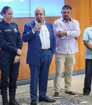 Governador concede promoção post mortem a policial morto em incêndio em Maceió