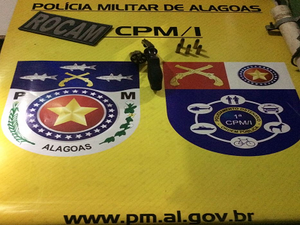 Homem é preso após ser flagrado com revólver calibre 38 com munições intactas