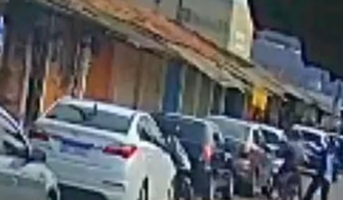 Polícia Civil investiga atentado a tiros contra jovem no bairro do Jacintinho