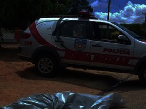Homem é flagrado portando arma de fogo em festejos juninos
