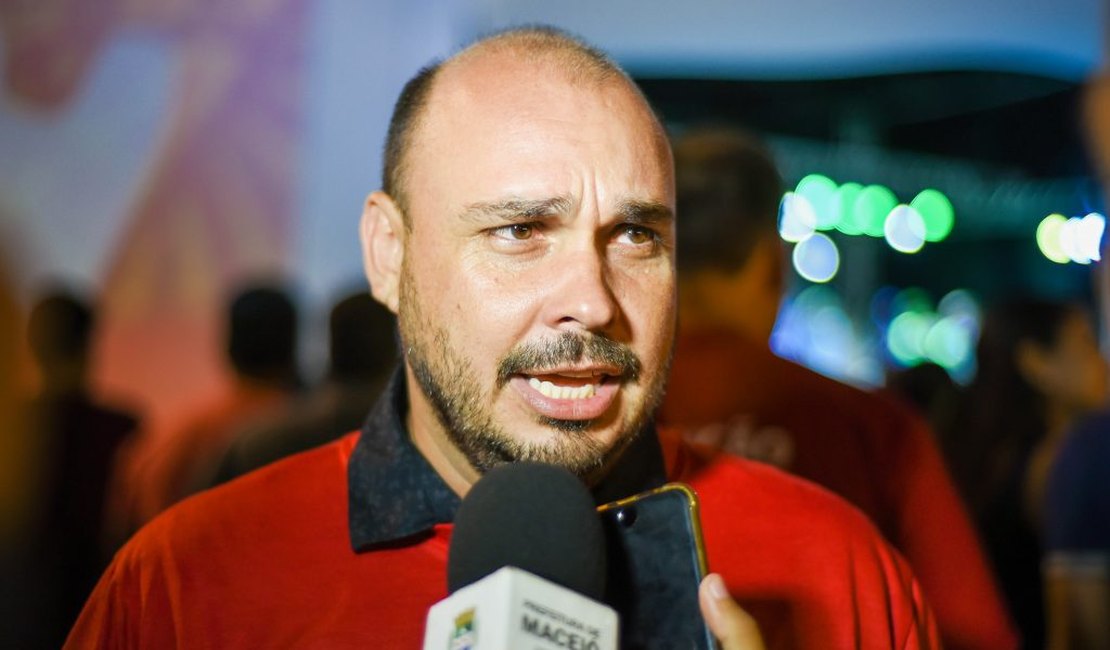 Rejeitado pelos Calheiros, Tácio Melo insiste em espaço no Governo
