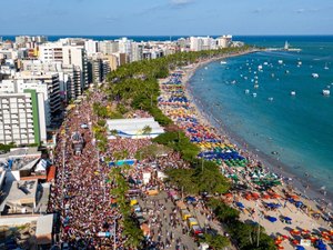 Maceió se destaca entre os destinos mais buscados do Brasil para o Carnaval 2026