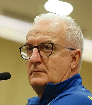 Dorival explica escolha por astro do Botafogo e Endrick no banco para Chile x Brasil