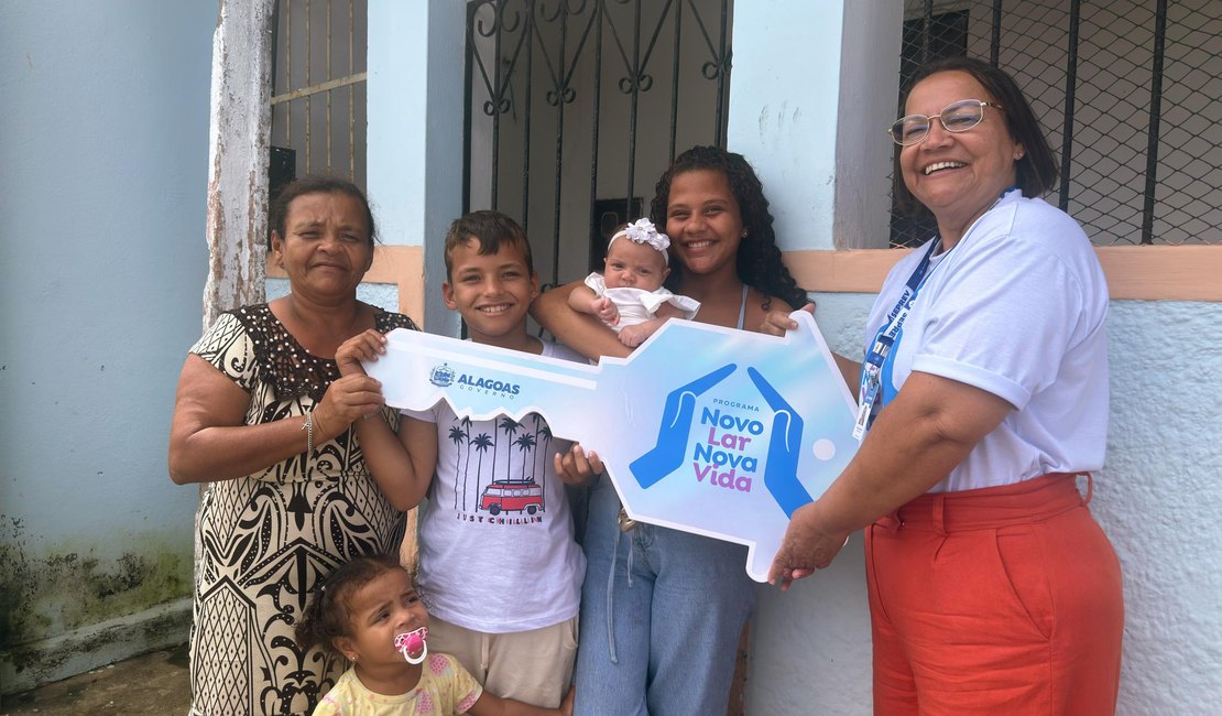 Alagoana que vivia há 15 anos em situação de rua é beneficiada com moradia