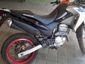 Casal é preso com moto e objetos roubados em São Miguel dos Campos