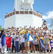 Ceci acompanha romeiros de Atalaia em peregrinação a Juazeiro do Norte
