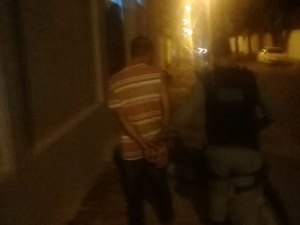 Homem ameaça quebrar a casa e matar a mãe em Maceió