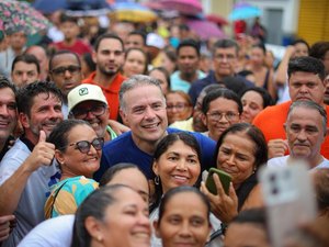 Com Renan Filho nos braços do povo, Caravana percorre sete municípios