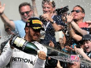 Lewis Hamilton vence GP dos Estados Unidos de F-1