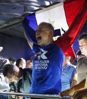 Renan Filho faz demonstração de força no berço político de JHC