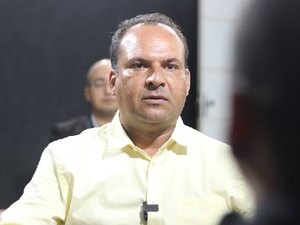 Francisco Sales critica projeto que reduz impostos beneficiando a Braskem e faz apelo para que senadores alagoanos votem contra