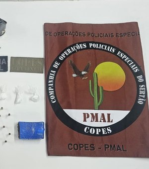 Polícia prende dois homens com armas e drogas em Santana do Ipanema