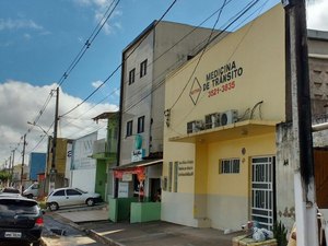 Pacientes denunciam falta de respeito em clínica de Arapiraca