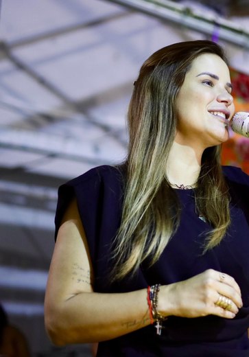 Prefeita Ceci prestigia estreia da Sanfona do Rei e reforça poder da cultura como voz para mulheres