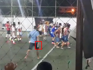 Torcedor se exalta e ameaça jogadores com pistola no Bebedouro