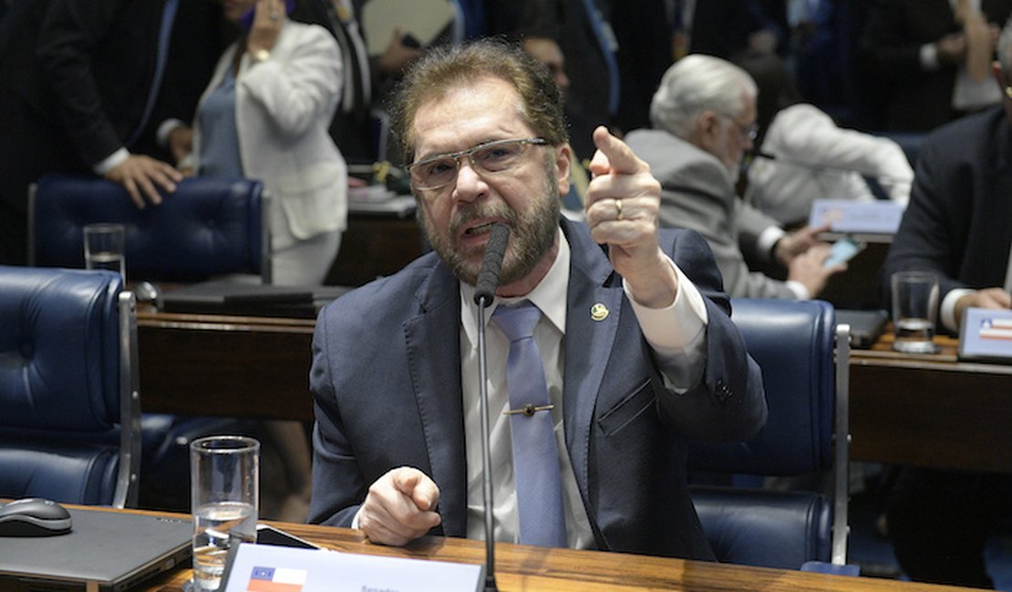 Senador do PSDB defende que Senado descumpra decisão de Toffoli