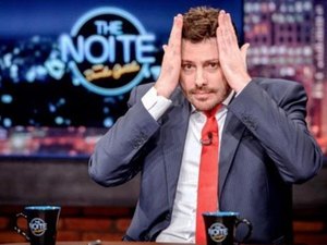 Danilo Gentili critica Eduardo Bolsonaro e provoca o SBT: 'Vou assinar minha demissão'