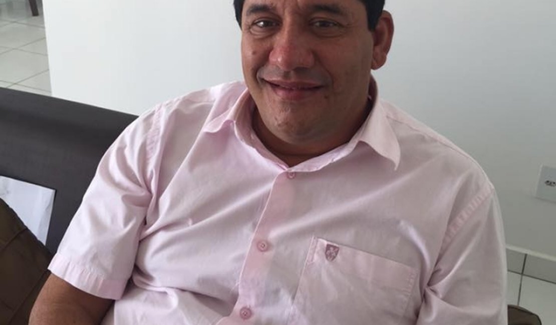 PMDB pode abrir mão de chapa puro sangue em troca de apoio de Severino Pessoa