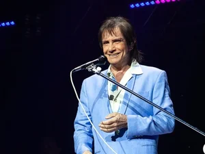 Roberto Carlos sofre acidente durante gravação de especial da Globo